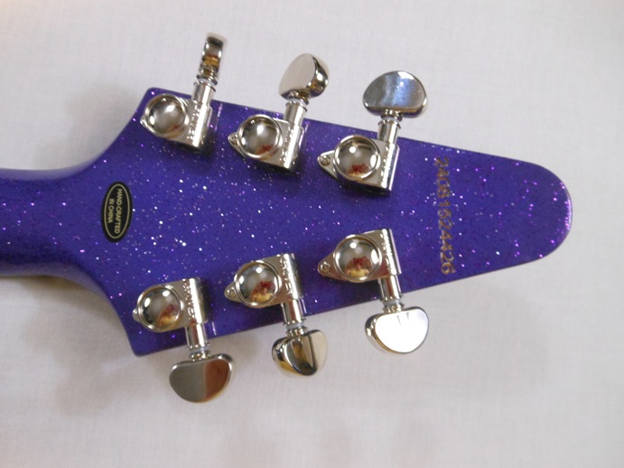 Exclusive Flying V Picture 4